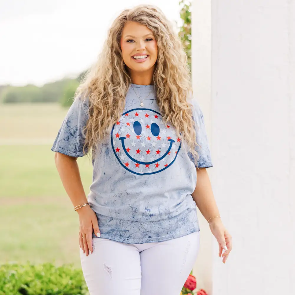 Comfort Colors: Stars Make Me Smile Tee, Ocean Colorblast