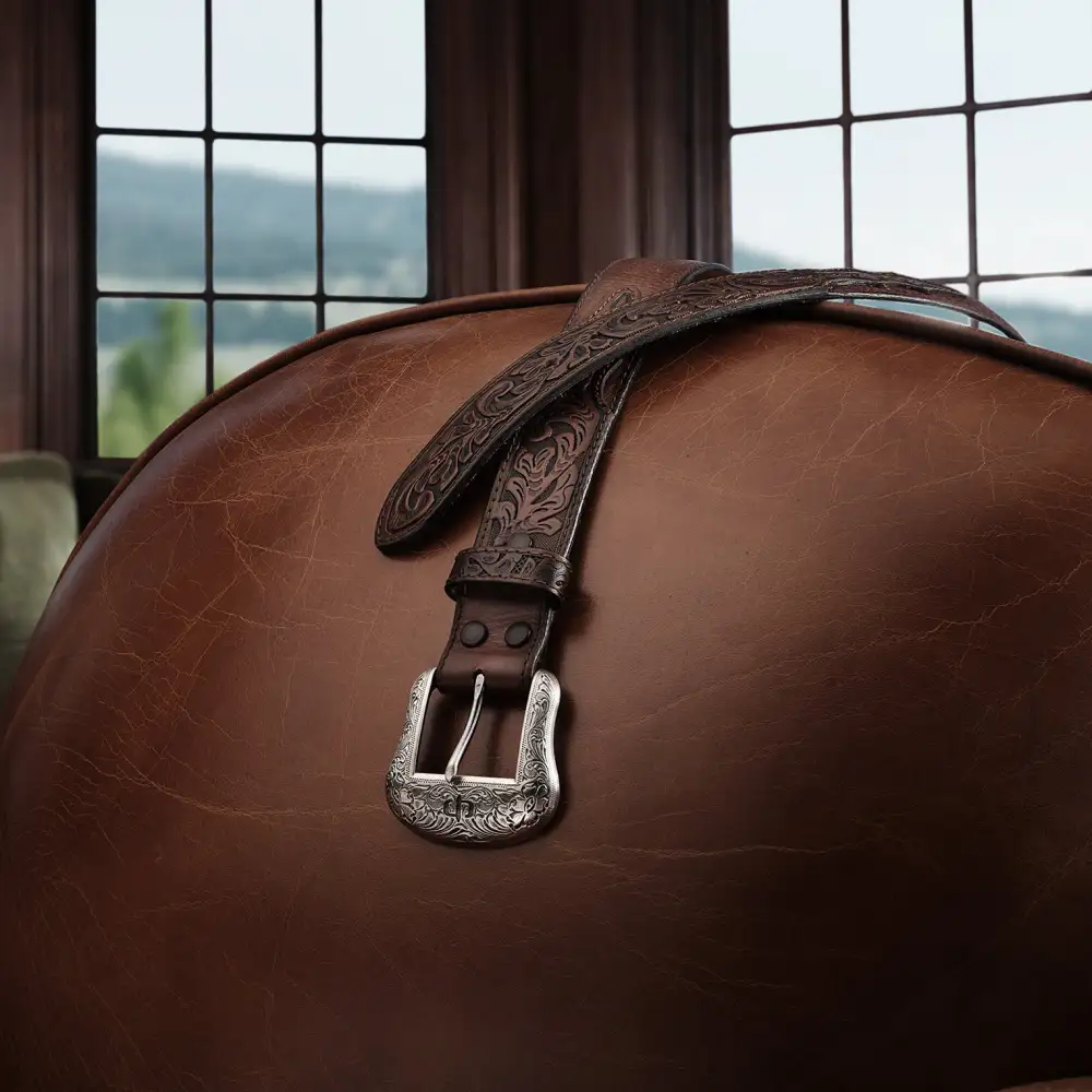 Tooled Tab Belt