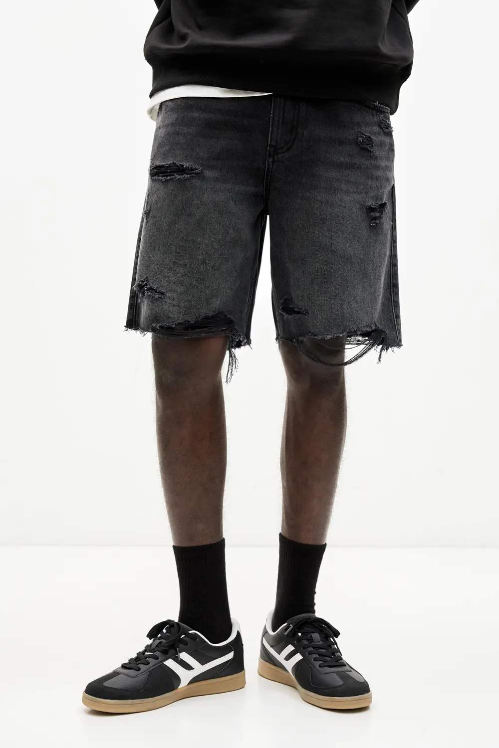 Ripped denim Bermuda shorts