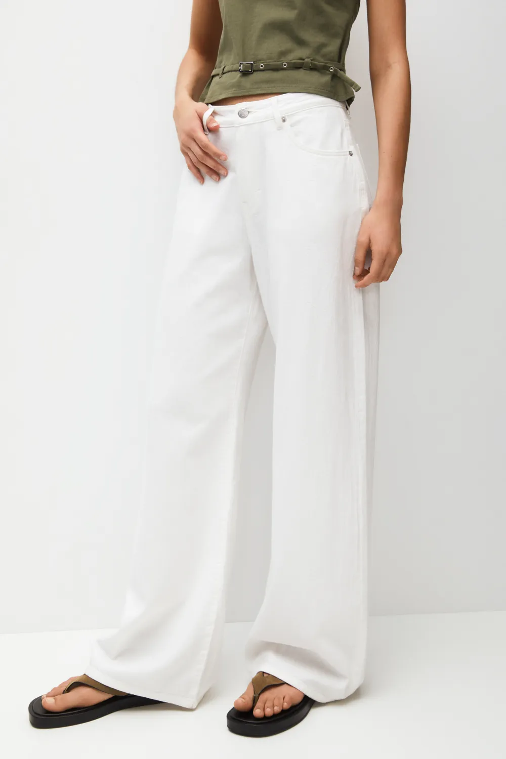Pantalón fluido wide leg