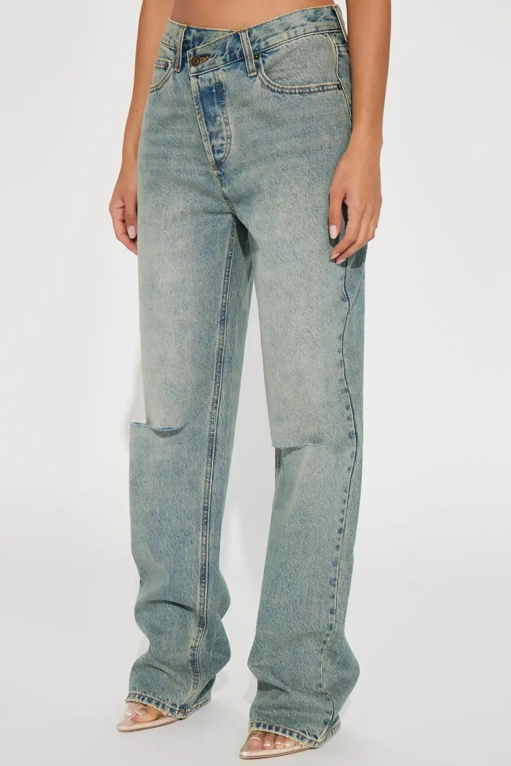 Crossover Tinted Ripped Straight Leg Jeans - Vintage Wash