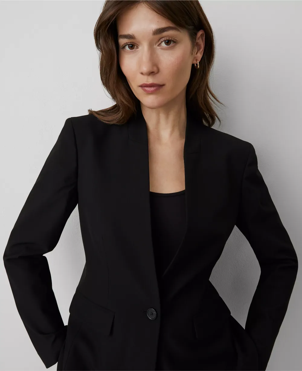The Collarless Blazer in Seasonless Stretch