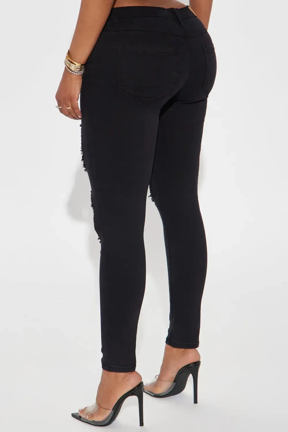 Rosa Ripped Embroidered Skinny Jeans - Black