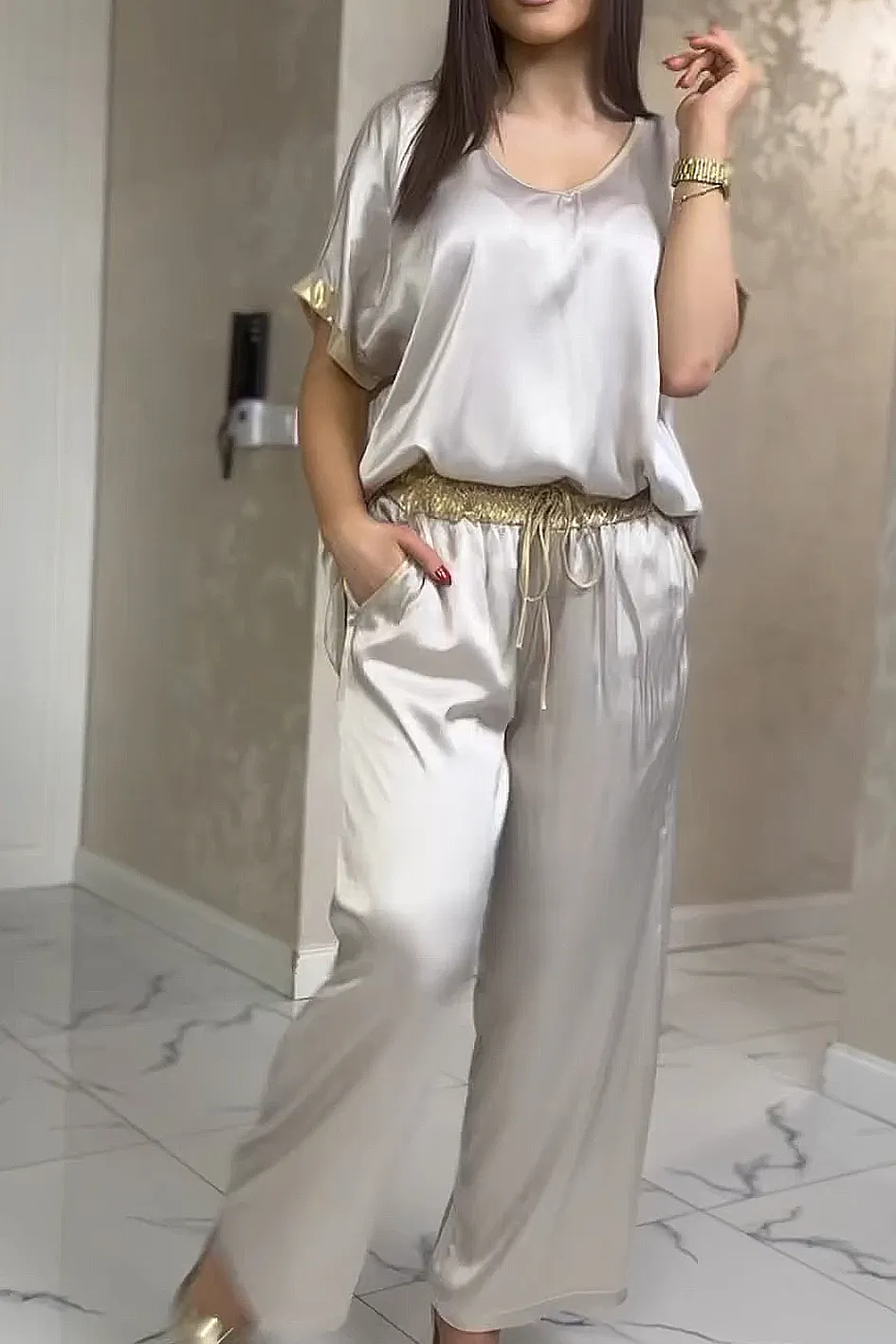 Women'S Contrast Color Stitching Smooth Top And Pants 2-Piece Set