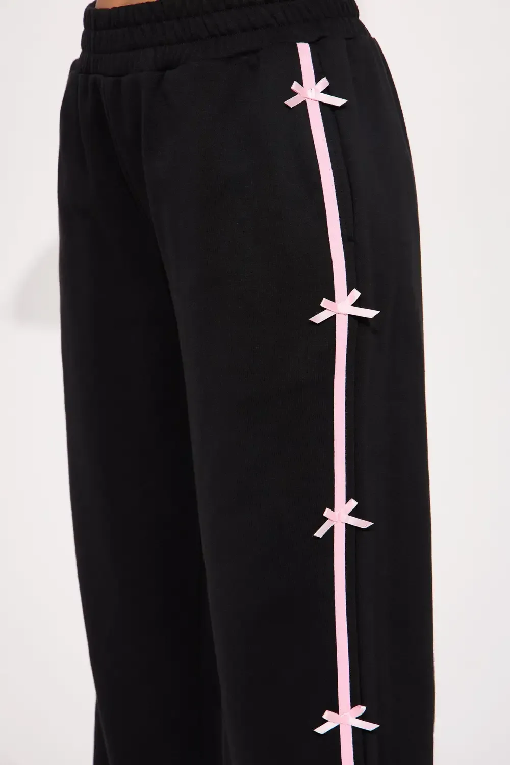 Pretty In Bows Track Pant - Black/combo