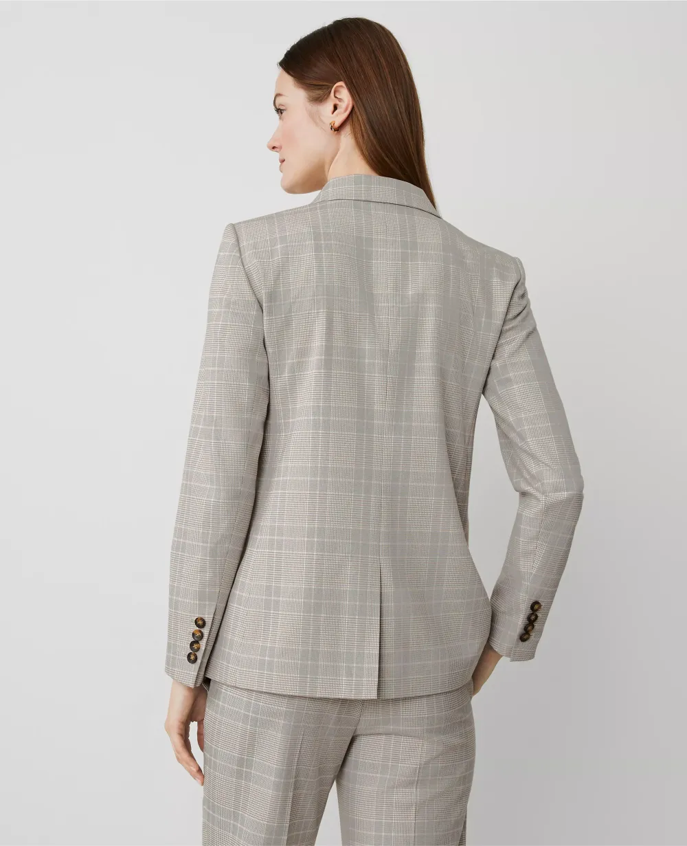 The Greenwich Blazer in Plaid
