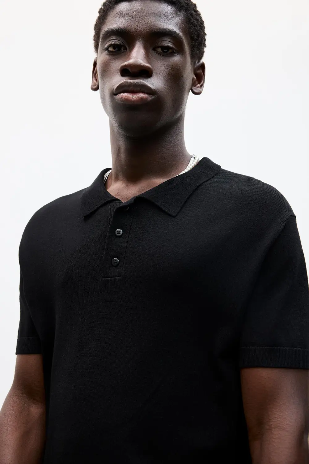 Short sleeve knit polo shirt