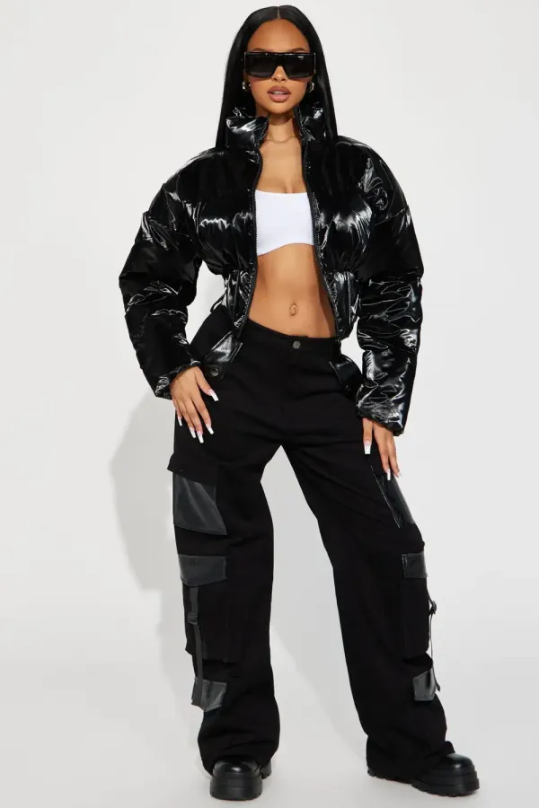 For The Streets Puffer Jacket - Black