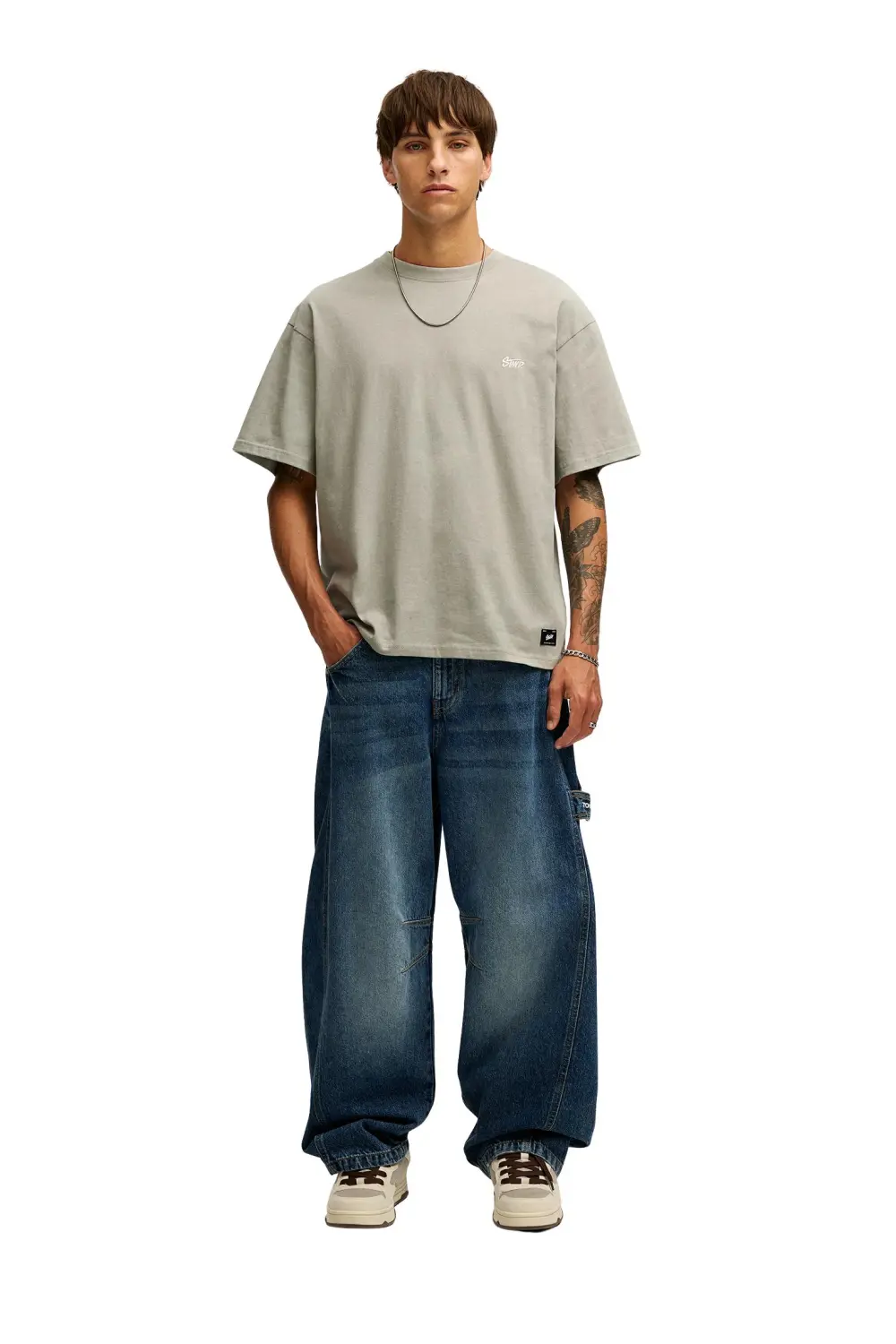 T-shirt with STWD logo