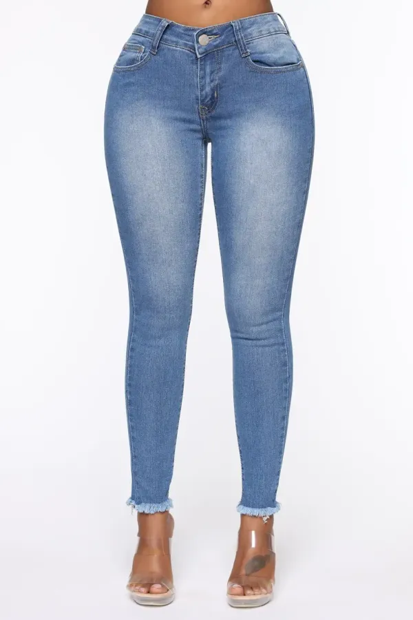 On The Fray Ankle Jeans - Medium Blue Wash
