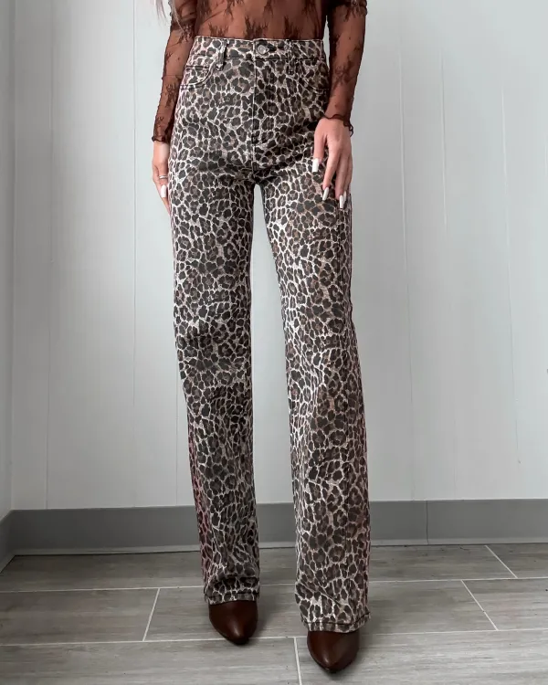 Front Seam Jeans - Leopard