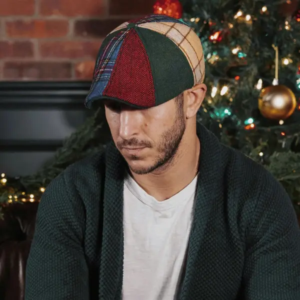 The Nutcracker Boston Scally Cap - Holly & Pine Plaid