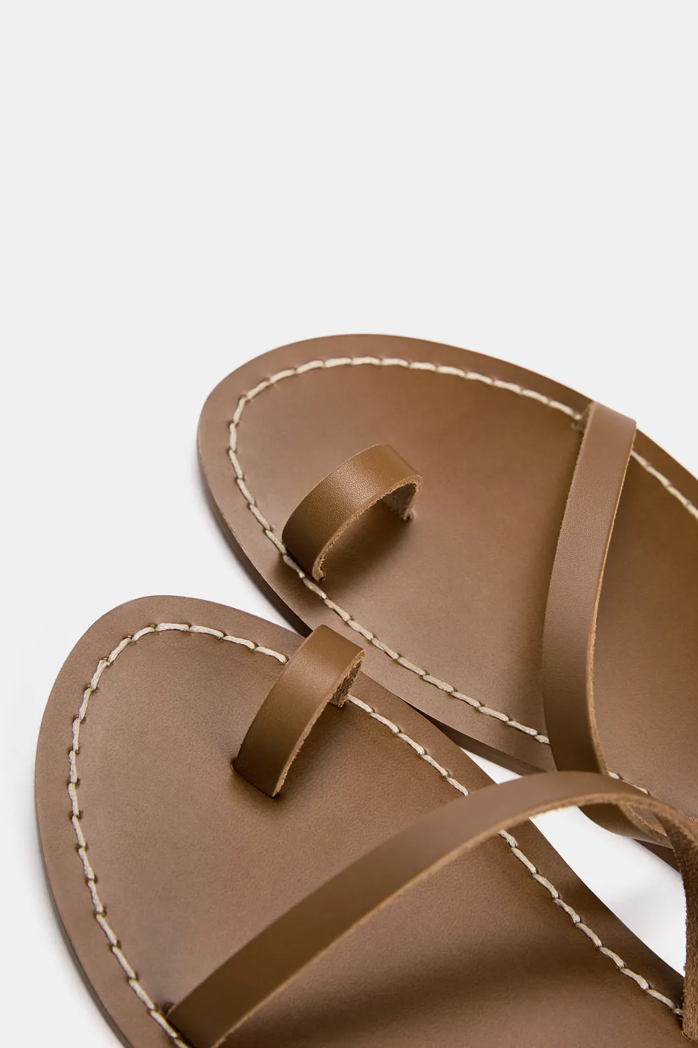 Sandalias planas piel