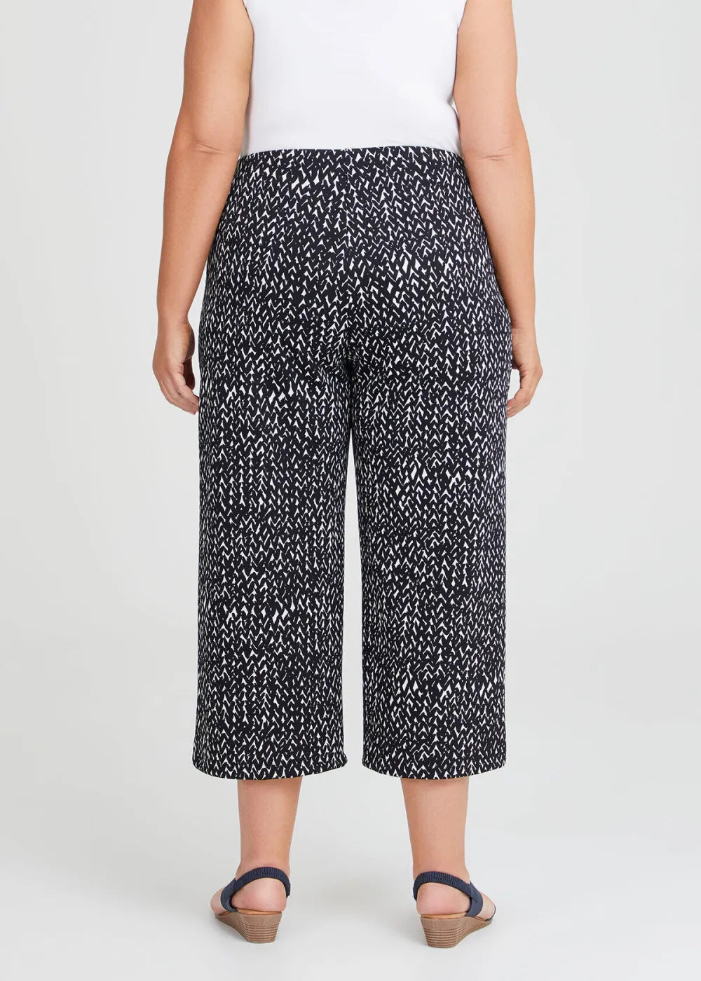 Geo Knit Culotte Pant