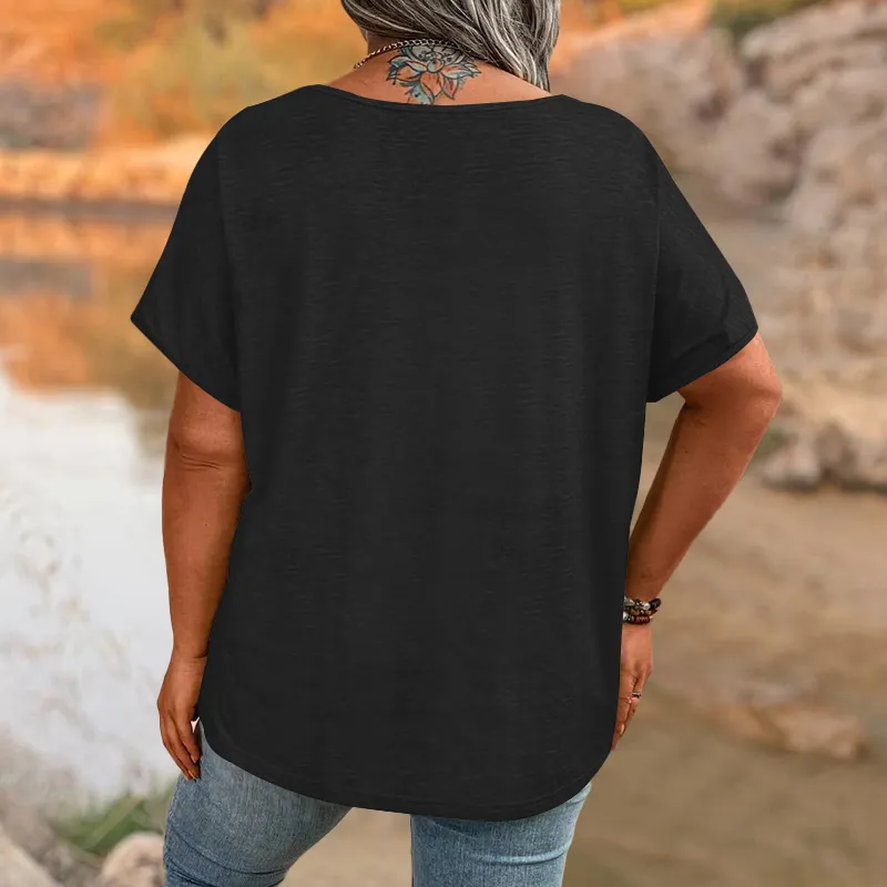 Custompupshirt Women's Funny Old Hippies Don’t Die, They Just Fade Into Crazy Grandmas Casual V-Neck Shirts