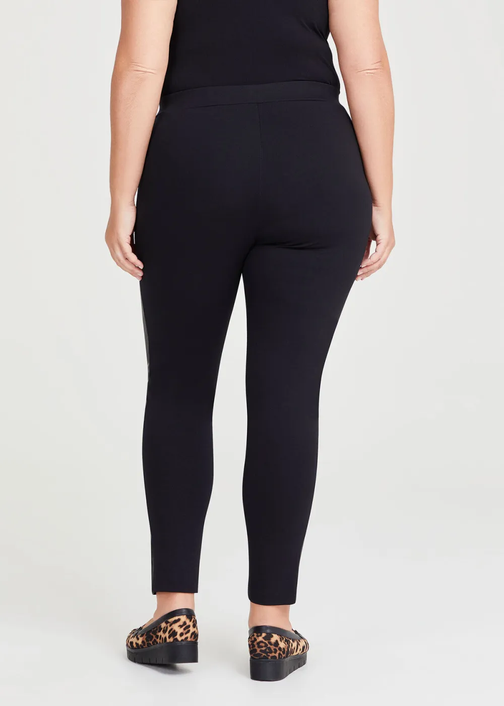 Ponte Faux Leather Zip Legging