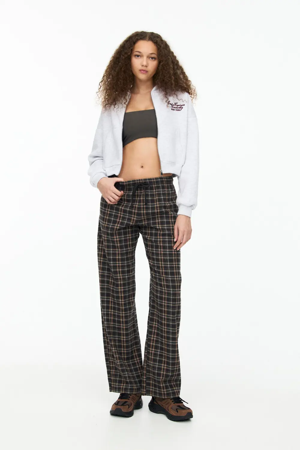 Sudadera cropped cremallera