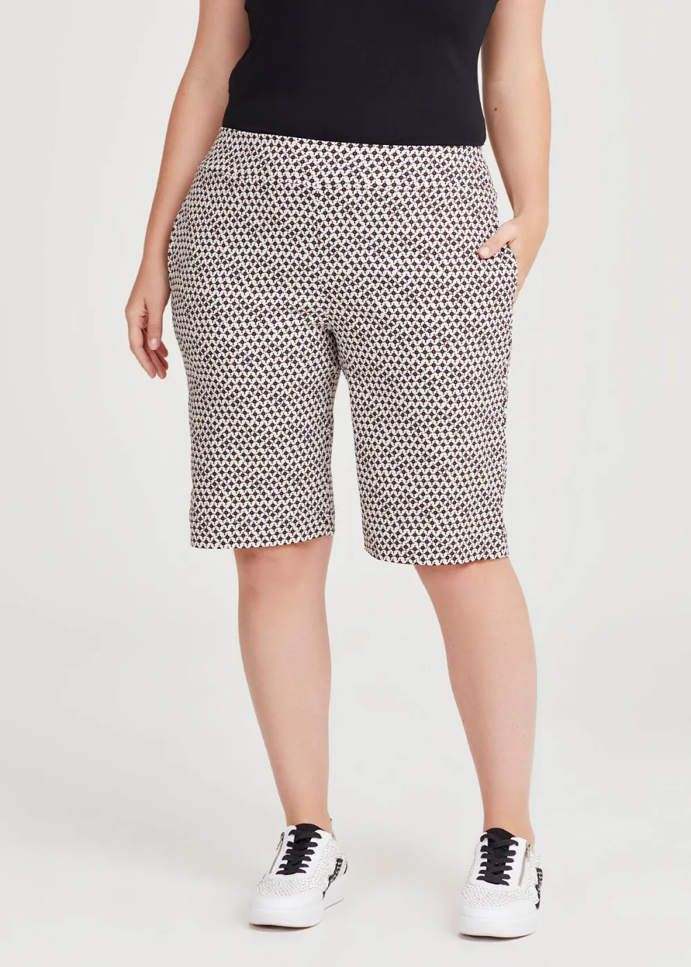Jacquard Short