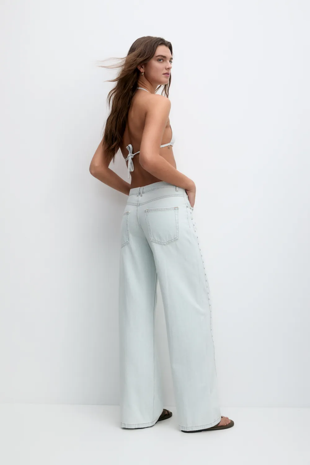 Jeans rectos tachas
