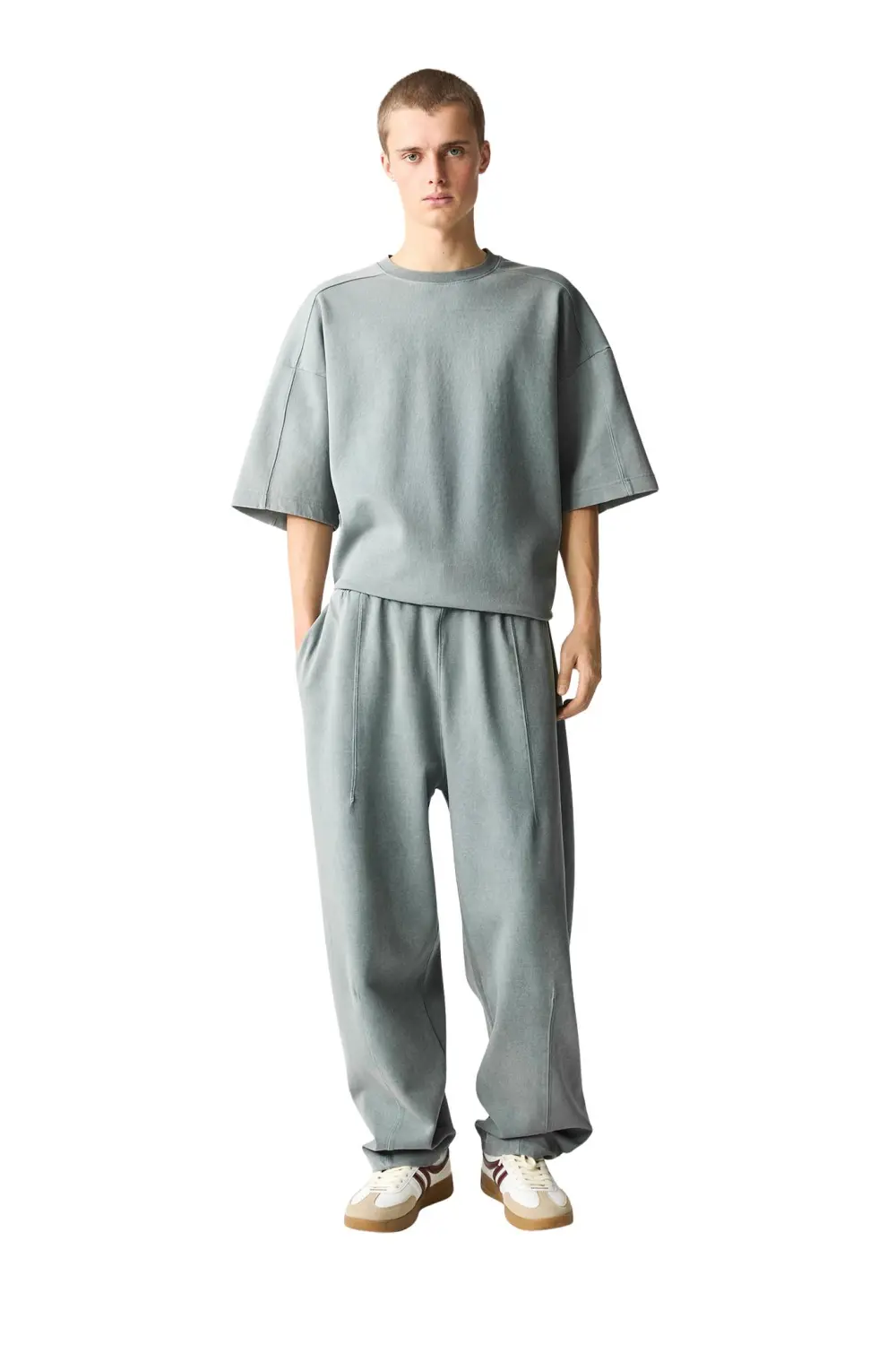 Boxy short sleeve sweatshirt