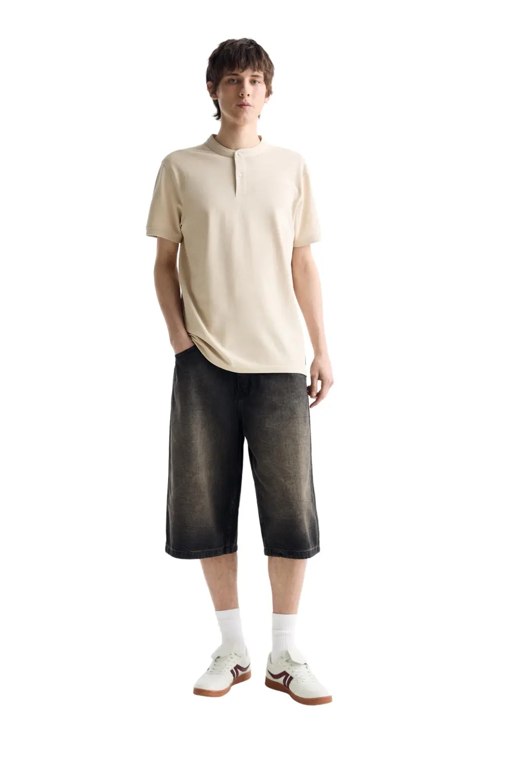 Stand-up collar polo shirt