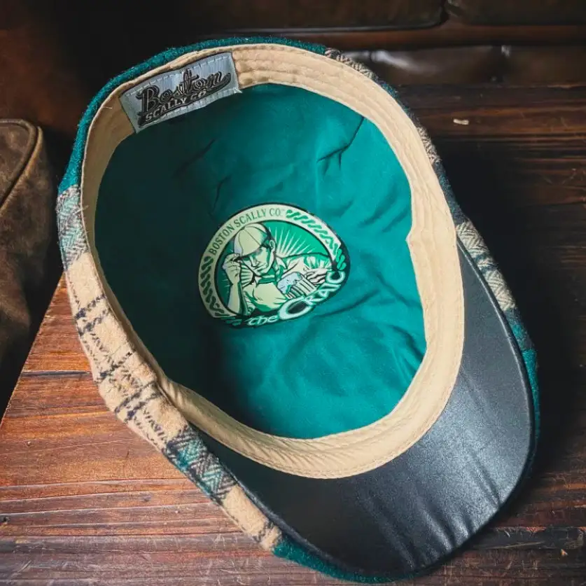 The Craic Boston Scally Cap - Emerald and Ale Plaid