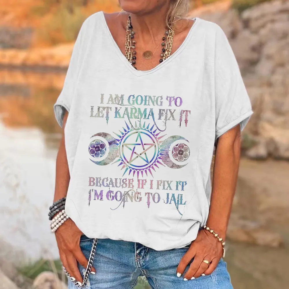 Custompupshirt I Am Going To Let Karma Fix It Printed V-neck Women's T-shirt
