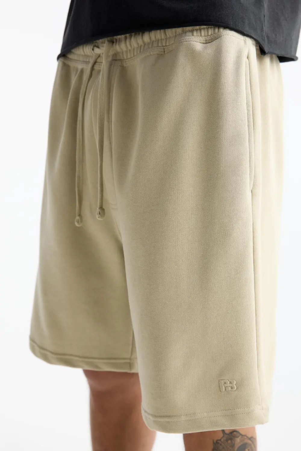 Bermuda short sweatpants