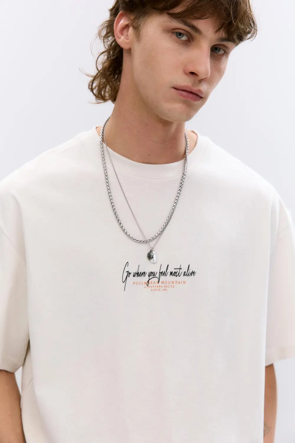 Short sleeve T-shirt with a landscape graphic