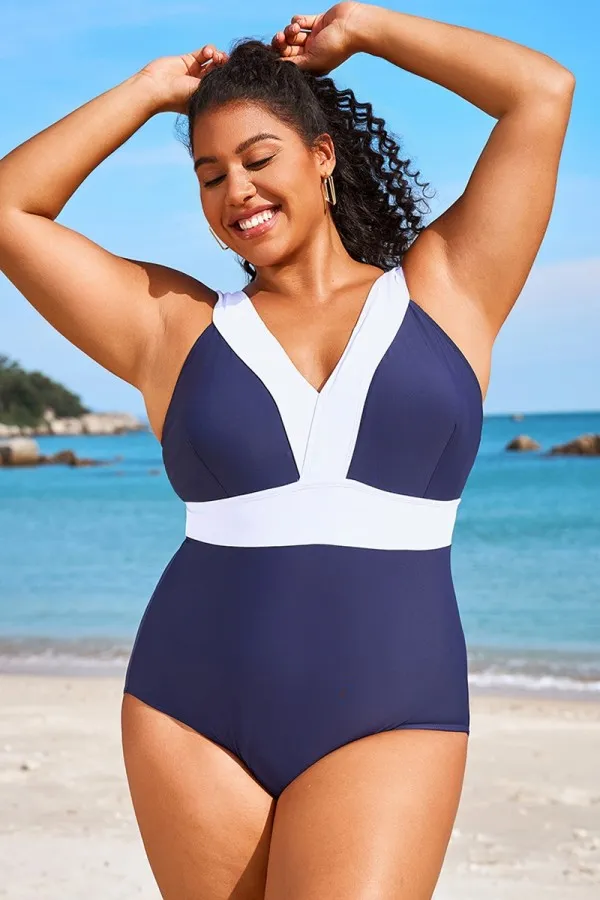Plus Size Colorblock Plunging One Piece Swimsuit