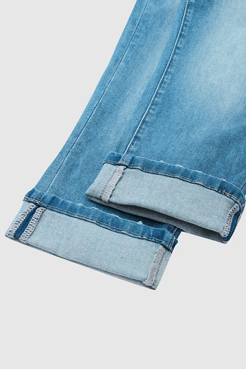Wash Stretchy Roll Hem Mid Waist Capri Jeans