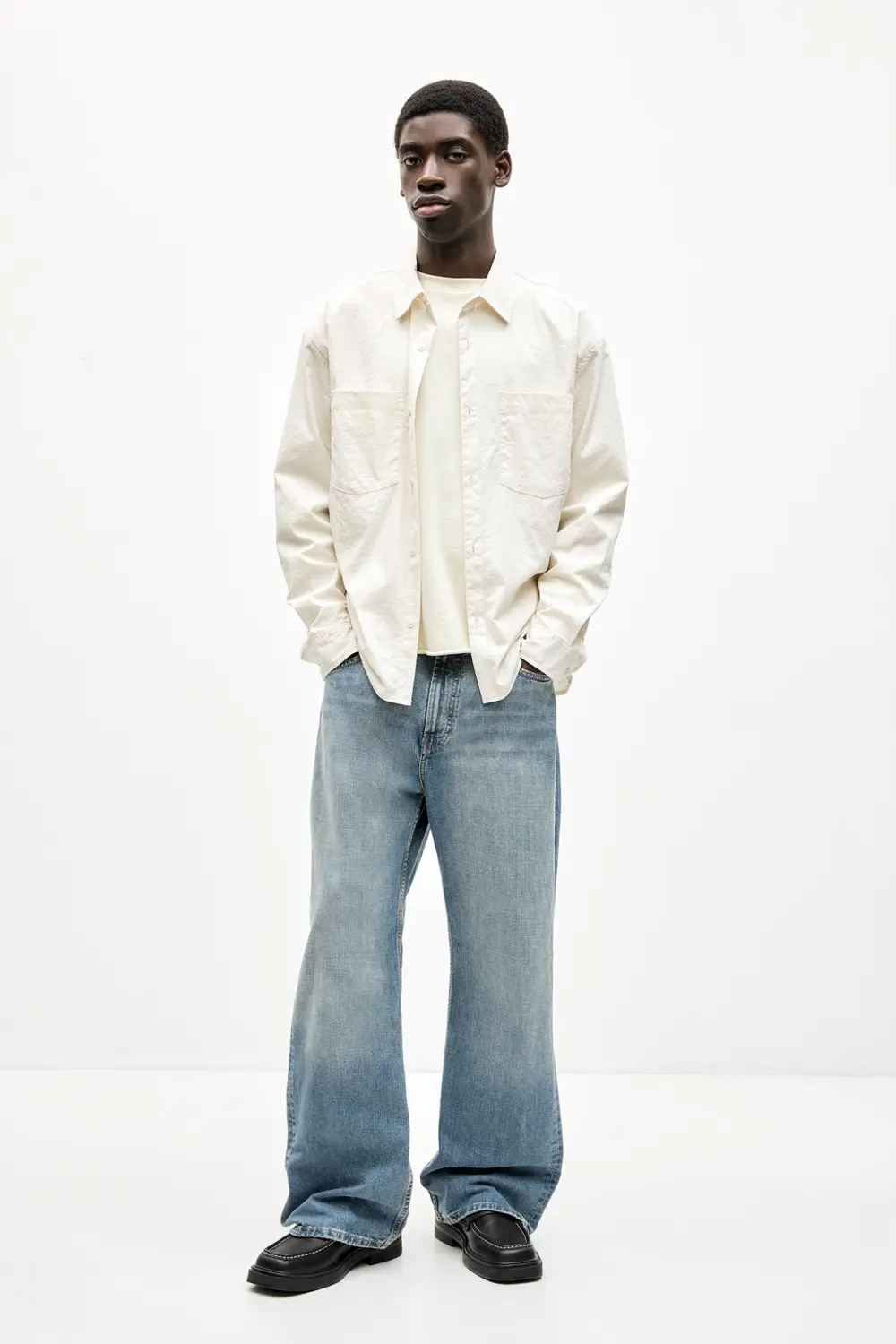 Loose flared jeans