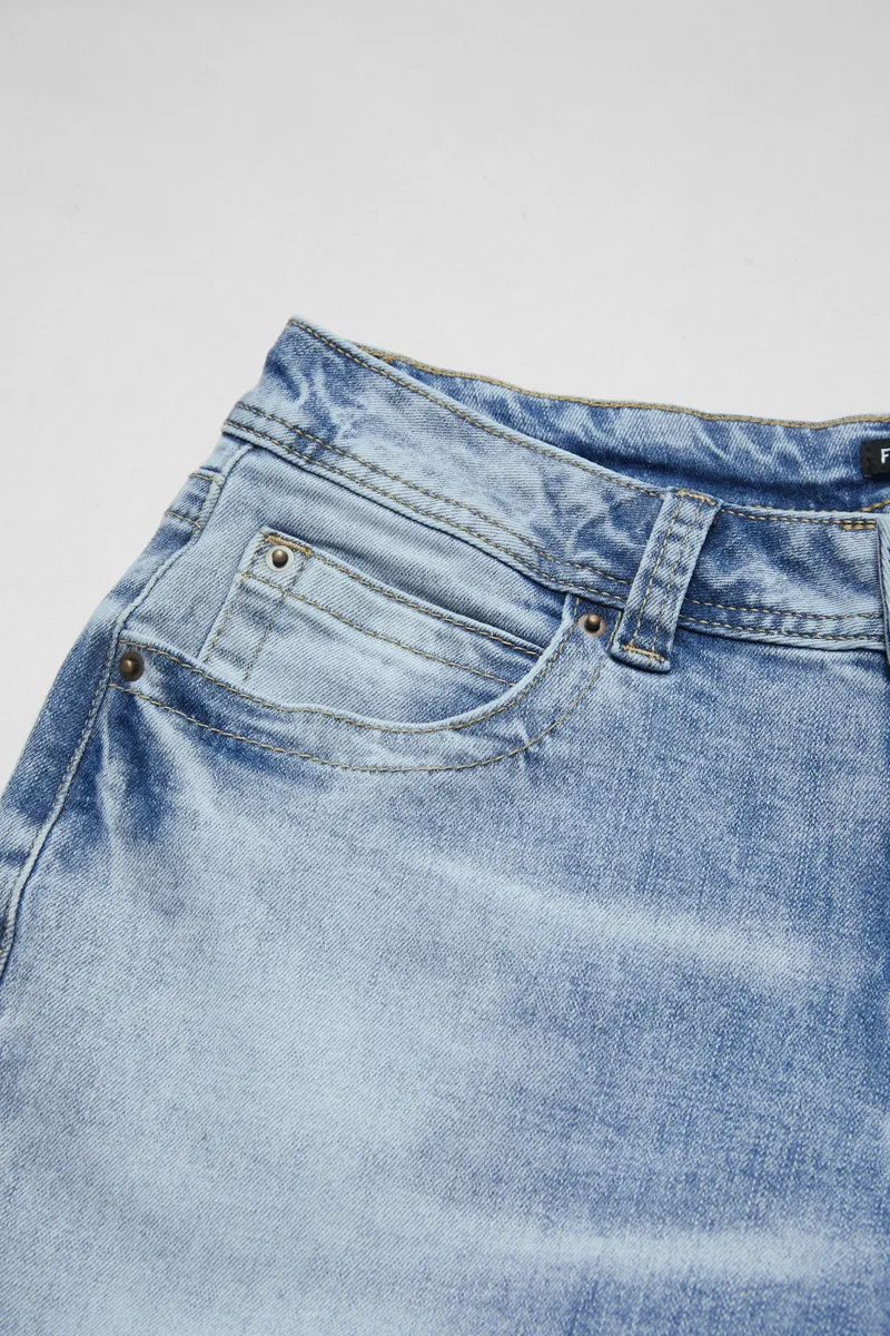 Wash Stitch Detail Stretchy Low Waist Straight Leg Jeans