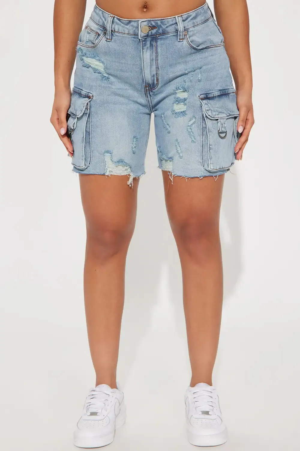 Find A Way Stretch Cargo Denim Shorts - Light Wash
