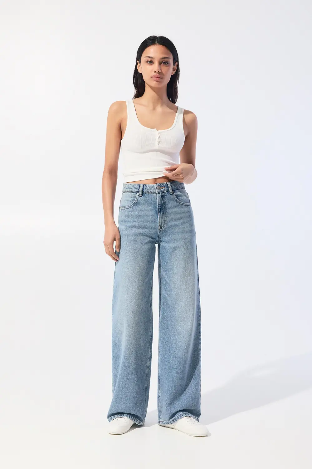 Jeans wide leg tiro alto