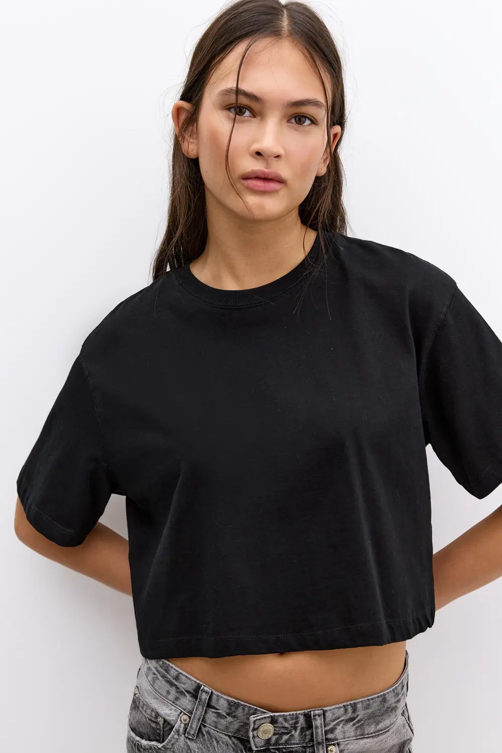 Camiseta cropped manga corta