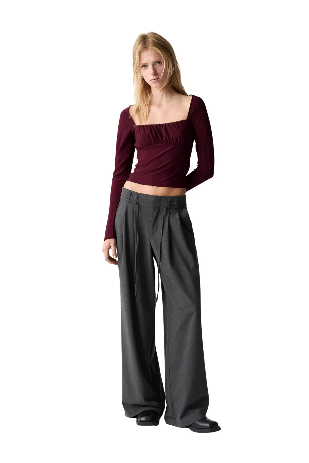 Long sleeve balconette top