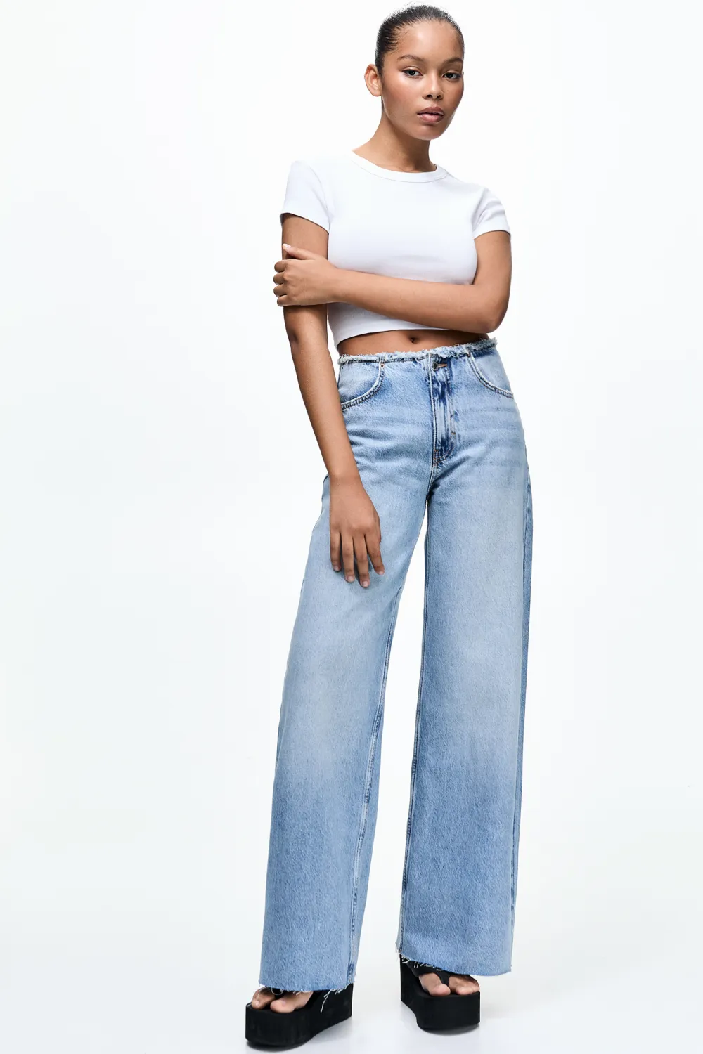 Jeans wide leg cintura desflecada