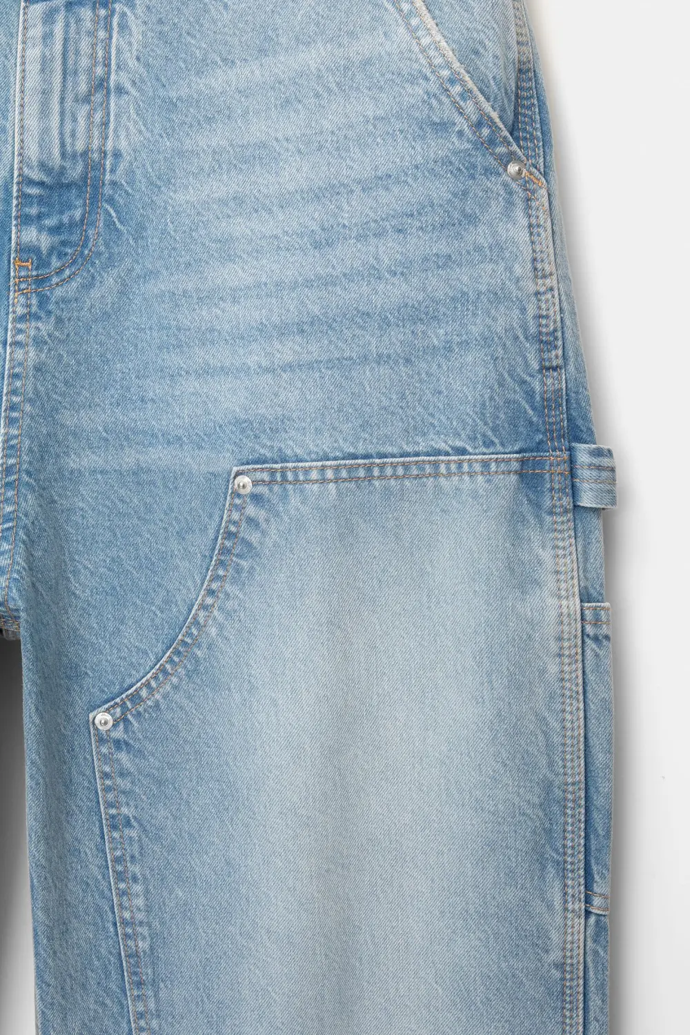 Wide-leg carpenter jeans
