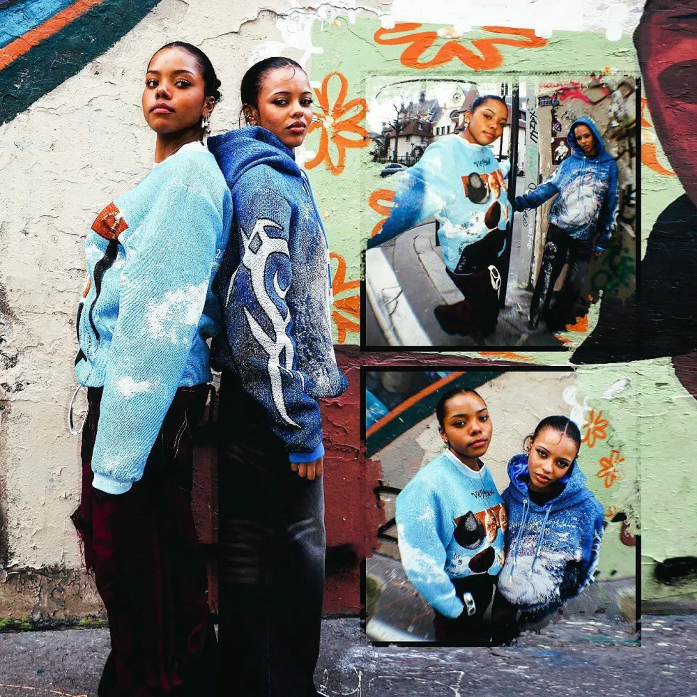 Blue Sweater Renaissance Street Wear Fashion Printing Seasonal Trend Special Design