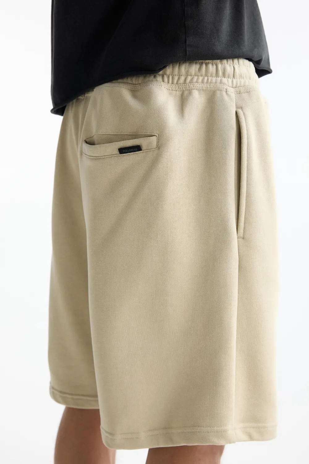 Bermuda short sweatpants