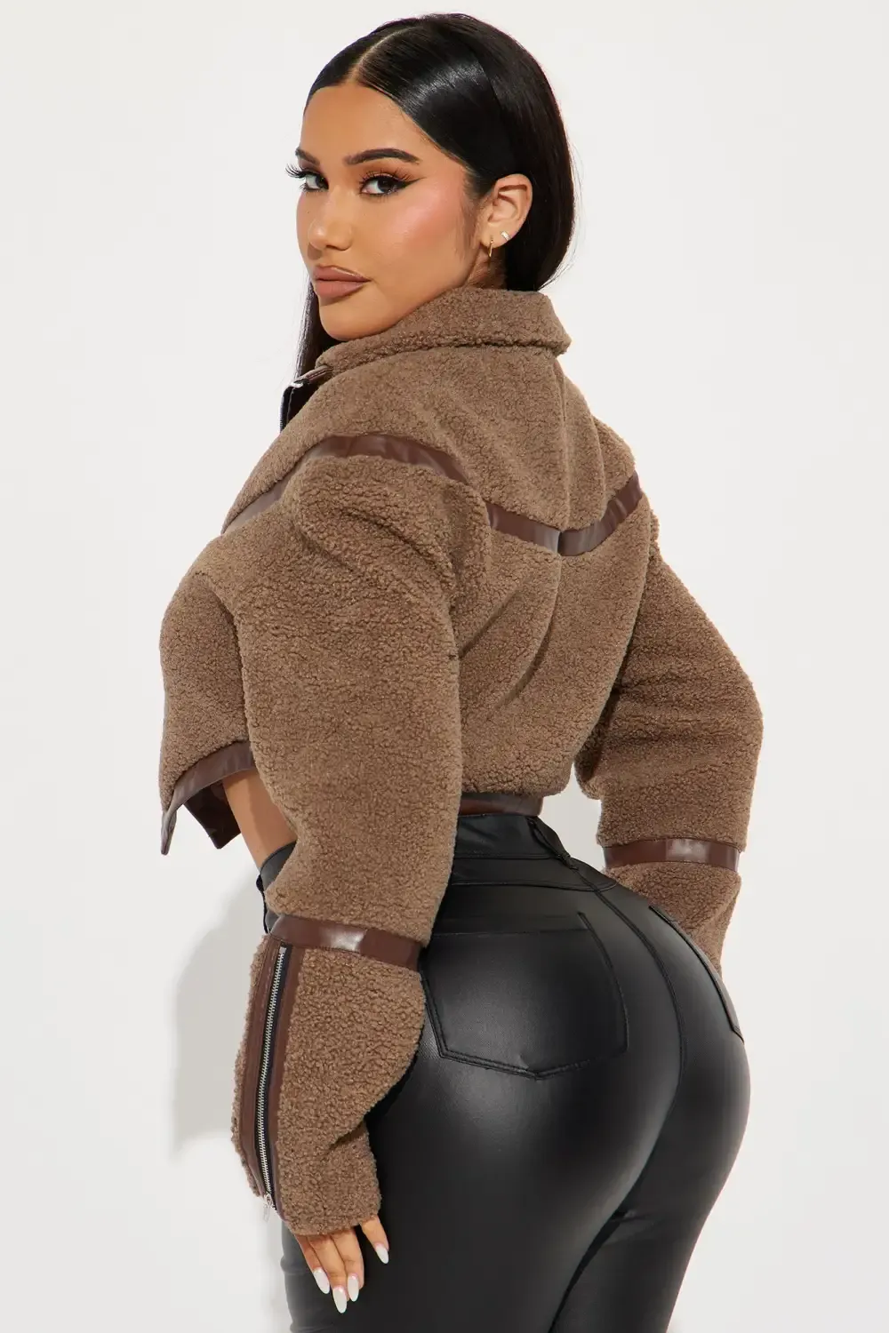 Ready To Rumble Sherpa Jacket - Brown