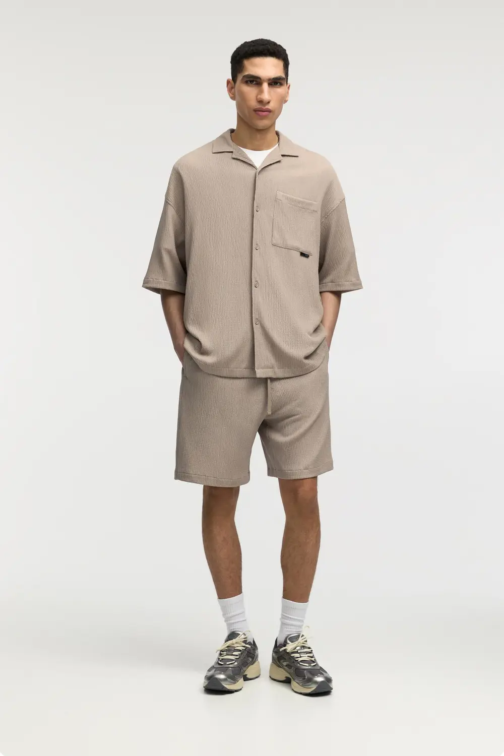 Flowing Bermuda shorts