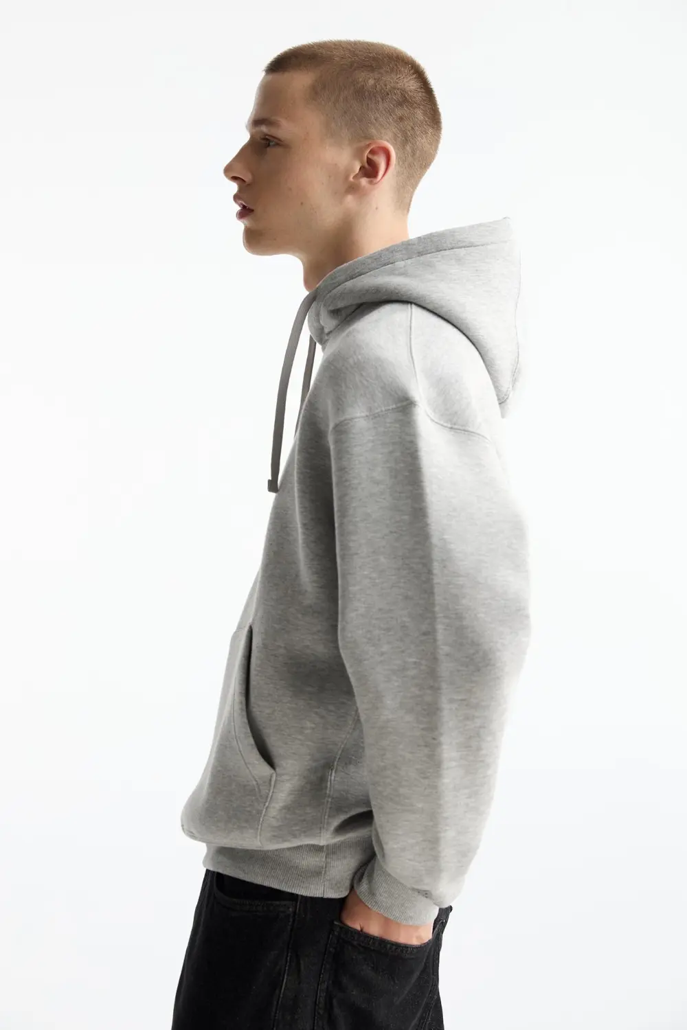 Sudadera básica capucha