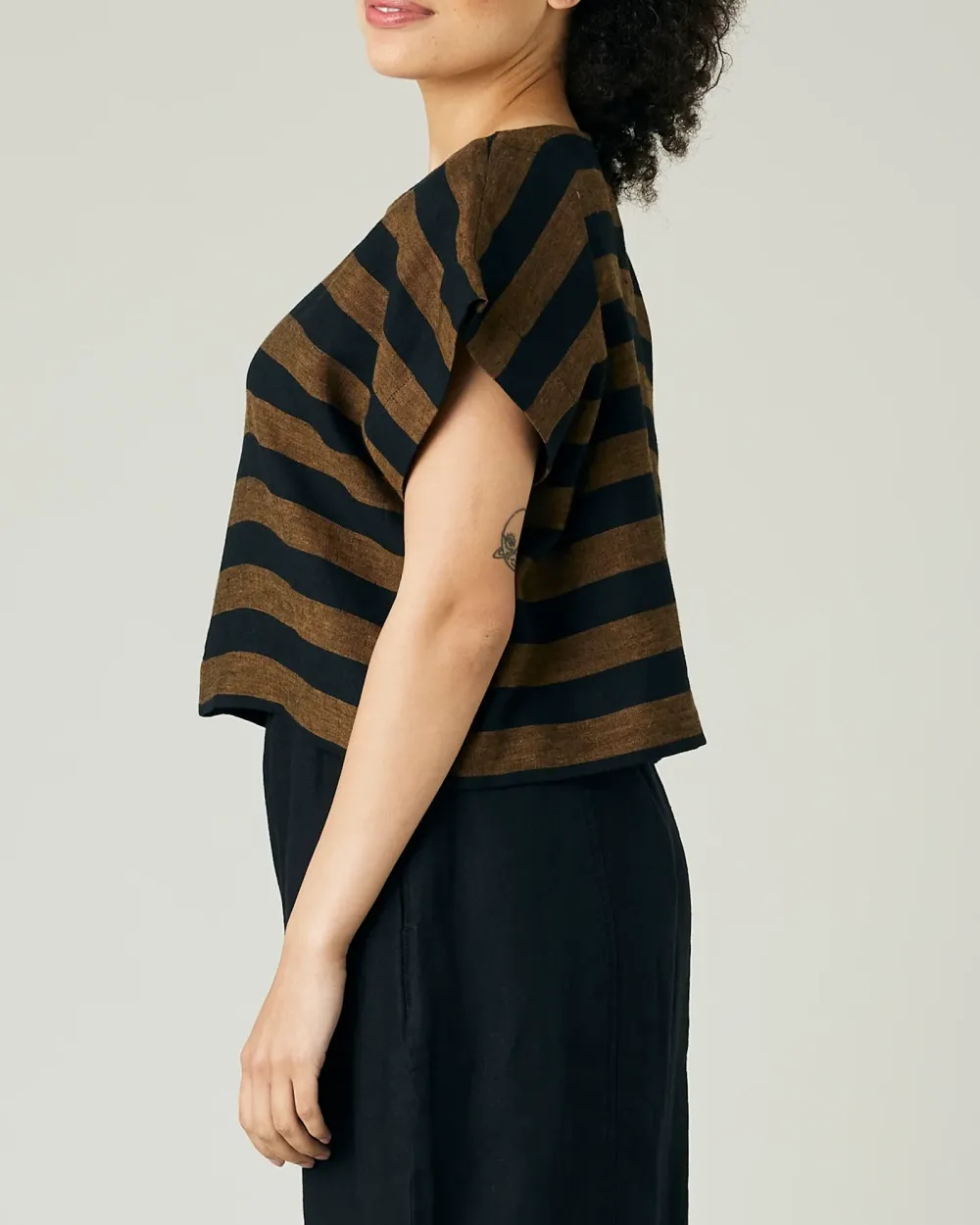 RUST STRIPE LINEN TOP