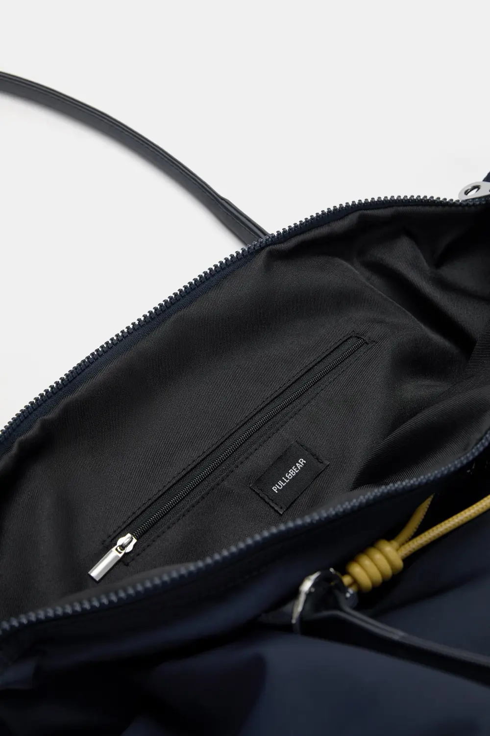 Bolso shopper nylon adorno