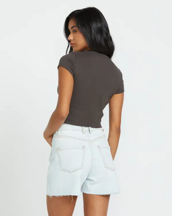 Goes Around Tee - Off Black