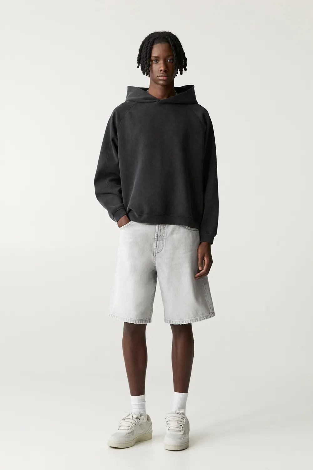 Baggy denim Bermuda shorts