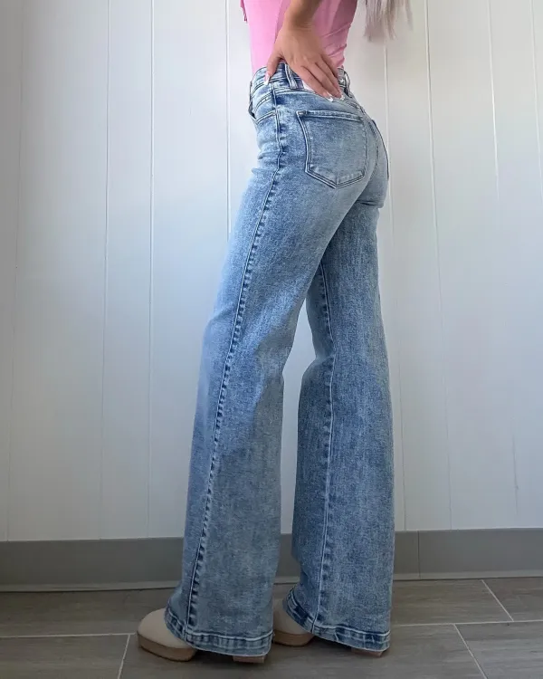 High Rise Flare Jeans - Medium Wash