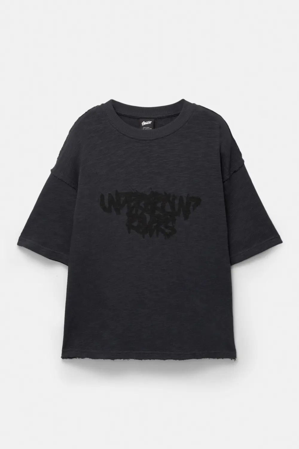 Short sleeve graffiti T-shirt